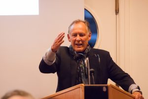 Peter Helms, Vorstand ees e.V., auf der Veranstaltung Flensburg braucht eine Wasserstofftankstelle für die Energiewende am 31.03.2017 in Flensburg (Borgerforeingen)