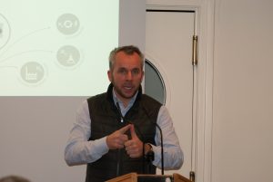 Ove Petersen, Geschäftsführer der Firma GP-Joule, am 30.03.2017 in Flensburg (Borgerforeningen), auf der Veranstaltung "Flensburg braucht eine Wasserstofftankstelle für die Energiewende"